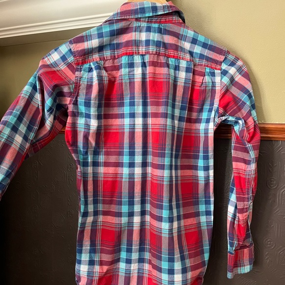Children’s Place Boy Plaid Button-down, long sleeved shirt, EUC, Size 10/12 - Picture 2 of 8